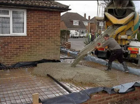 Pouring over steel reinforcement mesh