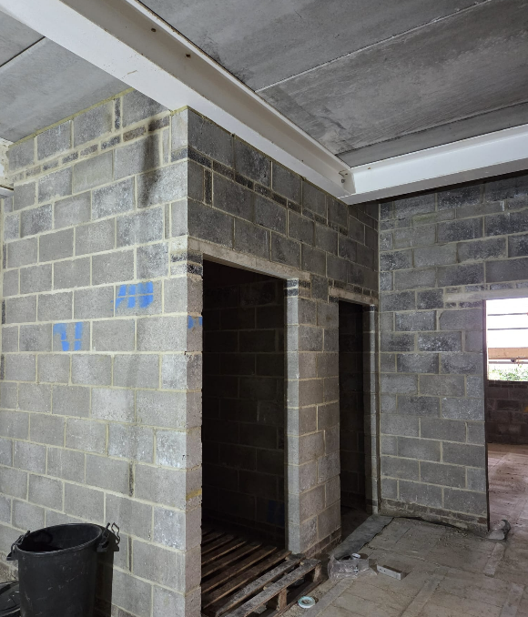 Internal blockwork partition walls on the flat development